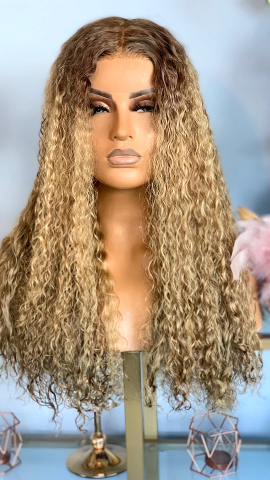 MELANIE CURLY | PREMIUM DOUBLE DRAWN