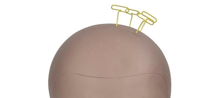 STYLING MANNEQUIN WITH STAND & PINS