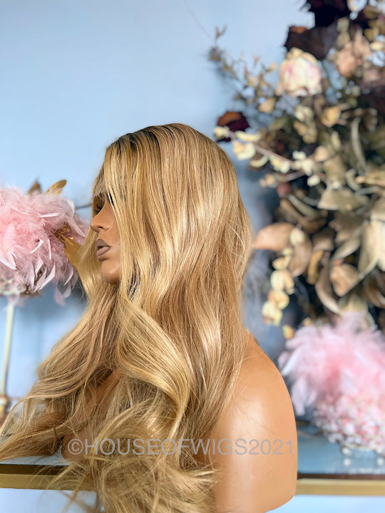 DANA | HD FILM LACE